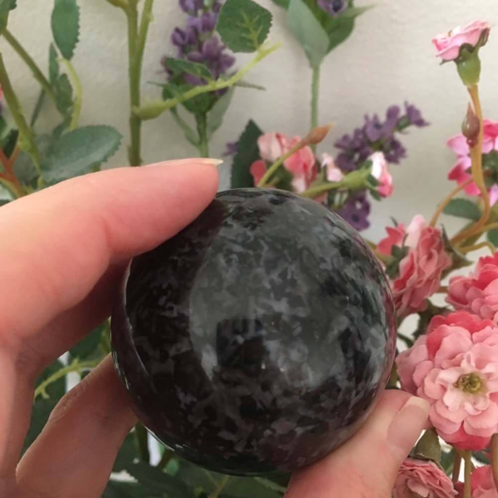 Merlinite Stone - Picture 4 of 7